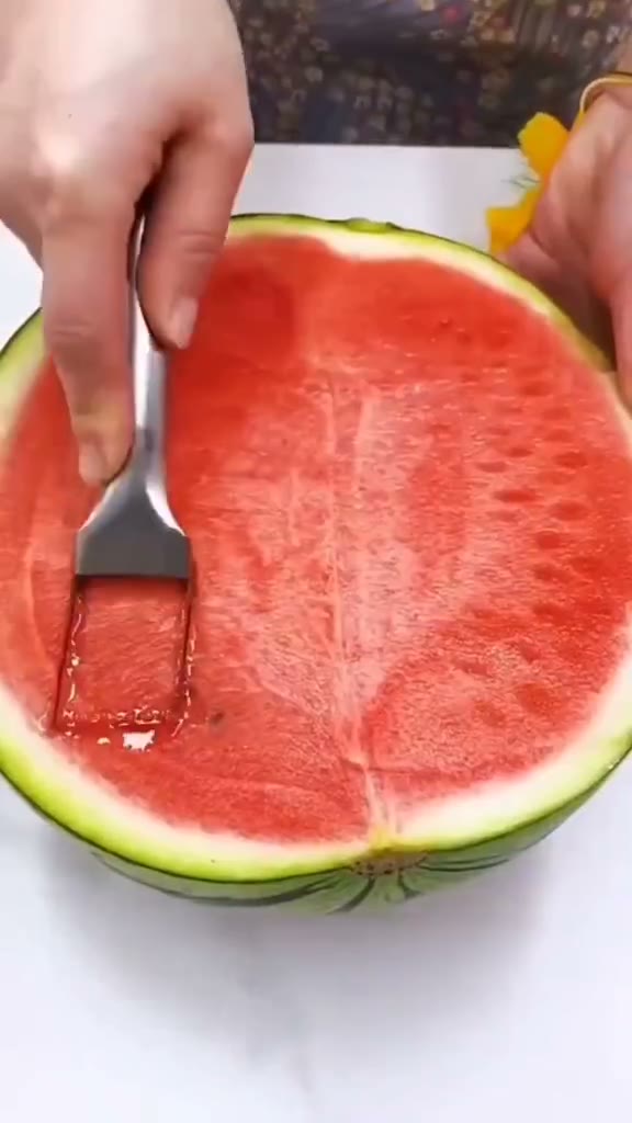 Coupe-fruits innovant